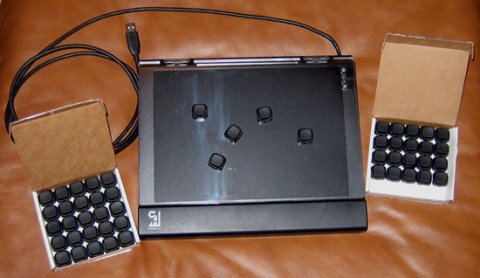Rectangular Multi Function panel with a USB connector and extra black square keys are shown. There are 5 keys arranged on the clear tray.