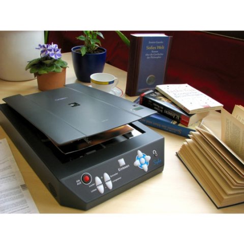 A standard looking scanner with large control buttons on the from panel.